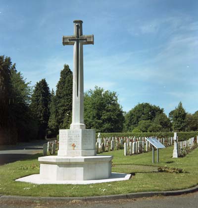 Commonwealth War Graves, Cathays Cemetery, Cardiff, Wales Commonwealth War Graves, Cathays Cemetery, Cardiff, Wales