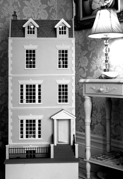 Edwardian Style Doll's House