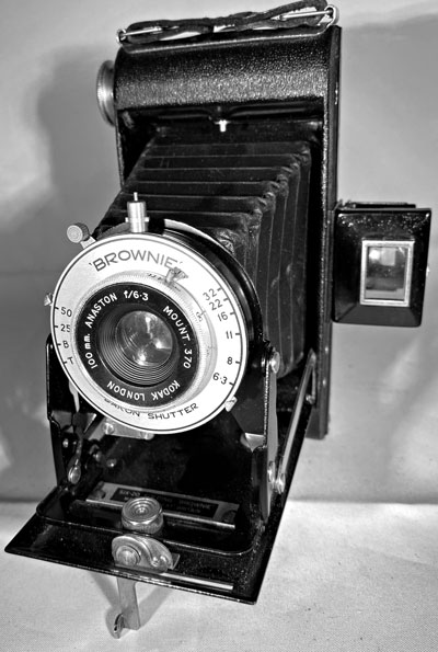 Kodak Six-20 Folding Brownie Kodak Six-20 Folding Brownie