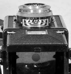 Voigtlander Brillant V6 Focussing detail